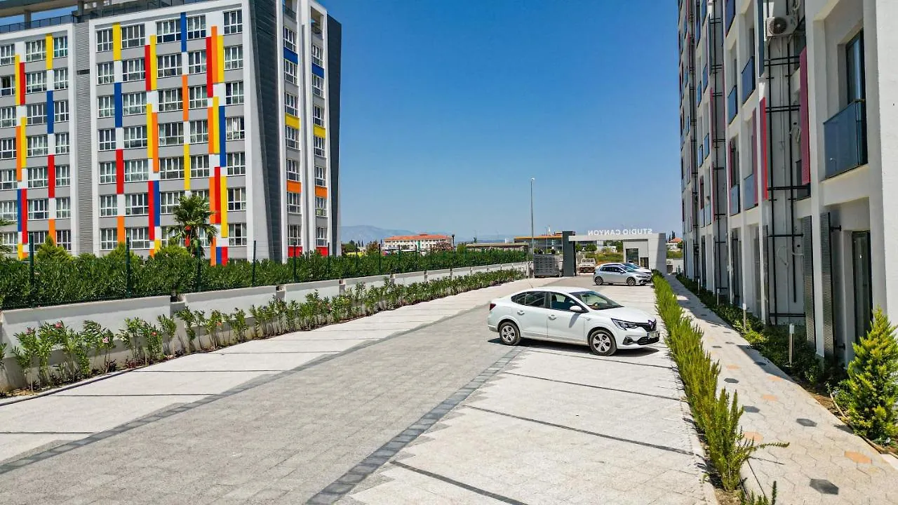 C Suites Antalia Airport 0*, Antalya